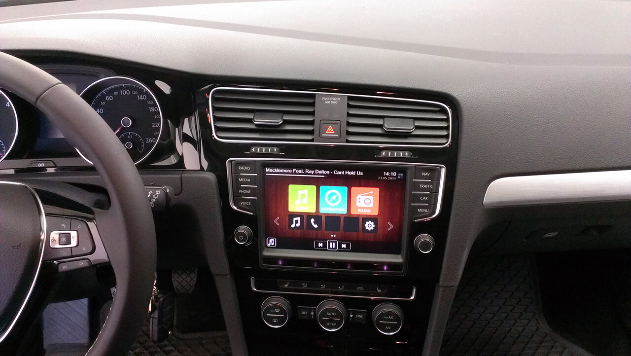 Ansteuerung von original VW Displays